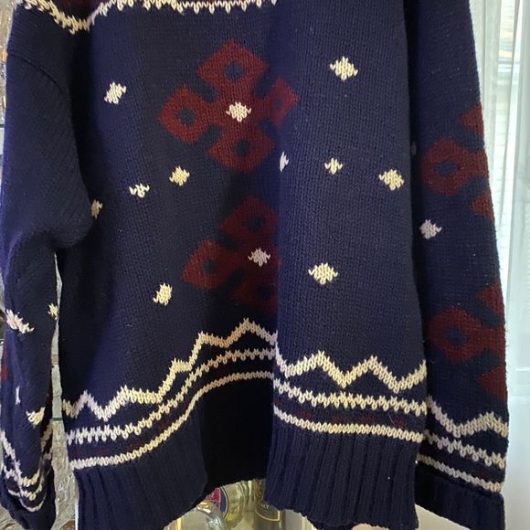 Vintage Ralph Lauren 100% wool sweater Aztec - Picture 2 of 9